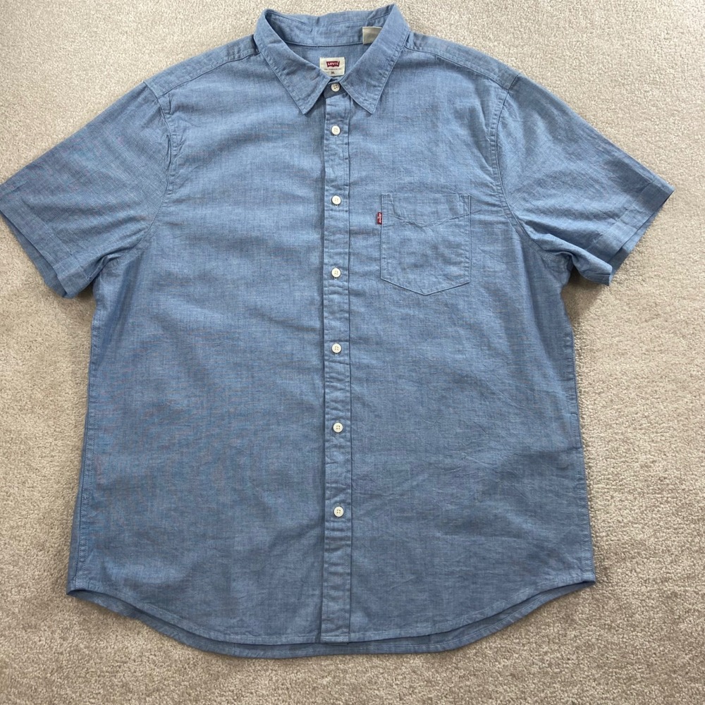 Levi's Button Up Shirt Mens XL Blue Short Sleeve Standard Fit Cotton Chambray